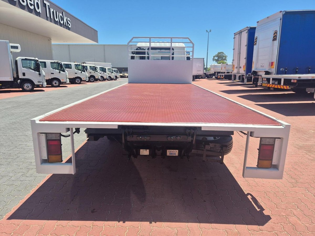 2006 Isuzu Frd500 6 Ton Tray And Lift image 19