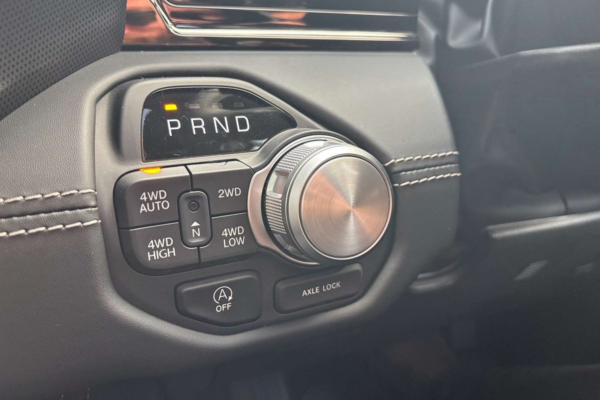 2025 RAM 1500 Limited Hurricane HO RamBox DT MY26 4X4 Dual Range image 19