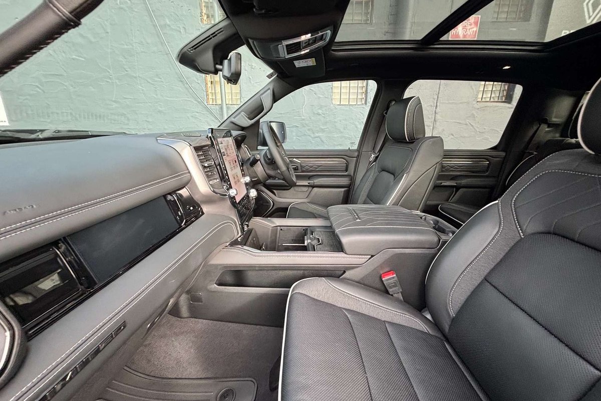 2025 RAM 1500 Limited Hurricane HO RamBox DT MY26 4X4 Dual Range image 26