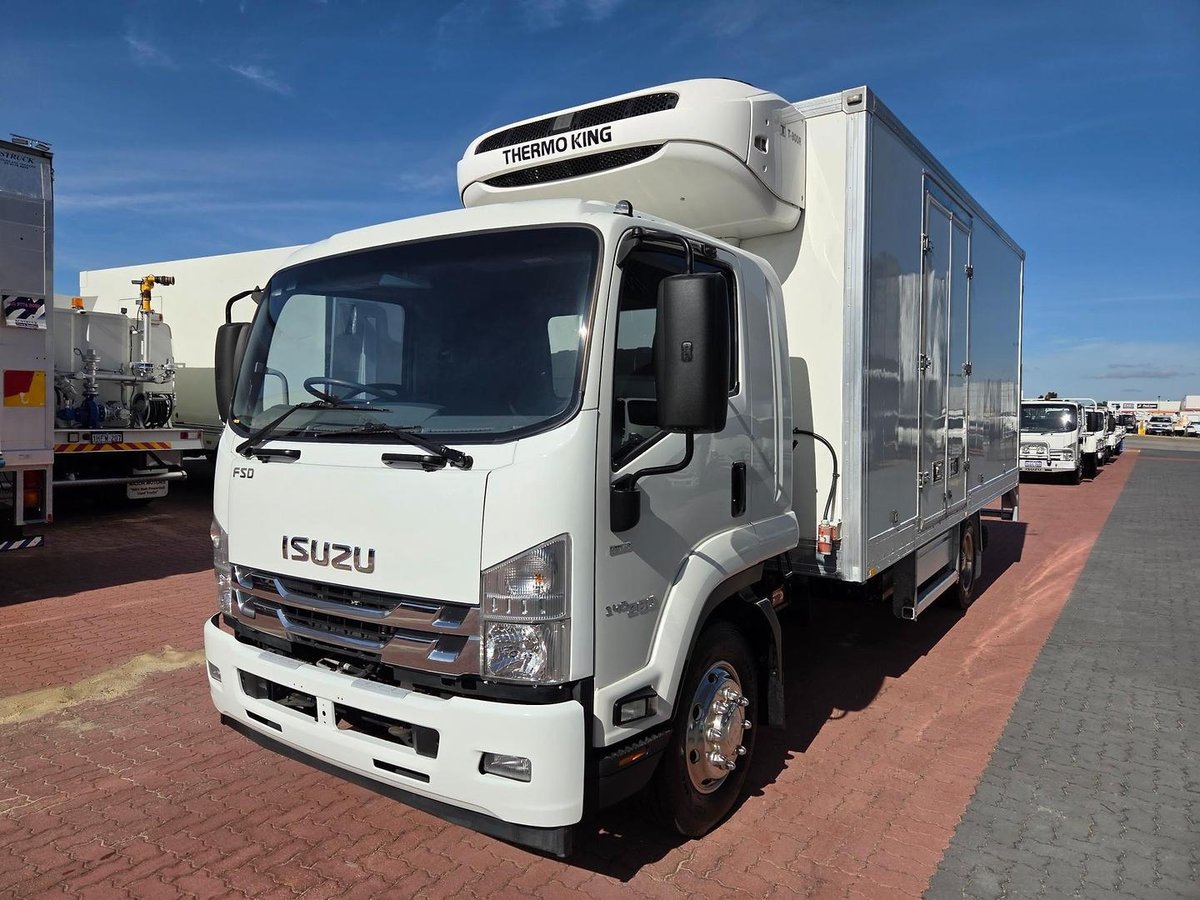 2019 Isuzu Fsd 140/120-260 Auto 8 Pallet Freezer image 25