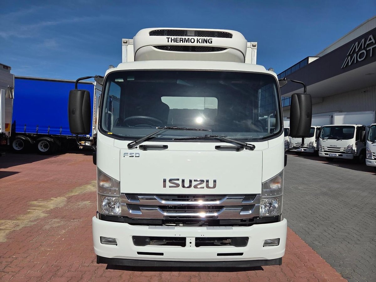 2019 Isuzu Fsd 140/120-260 Auto 8 Pallet Freezer image 21