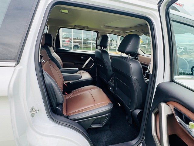 2023 Mahindra Scorpio 2023 Mahindra Scorpio Z8L (SCORPIOZ8L) image 8