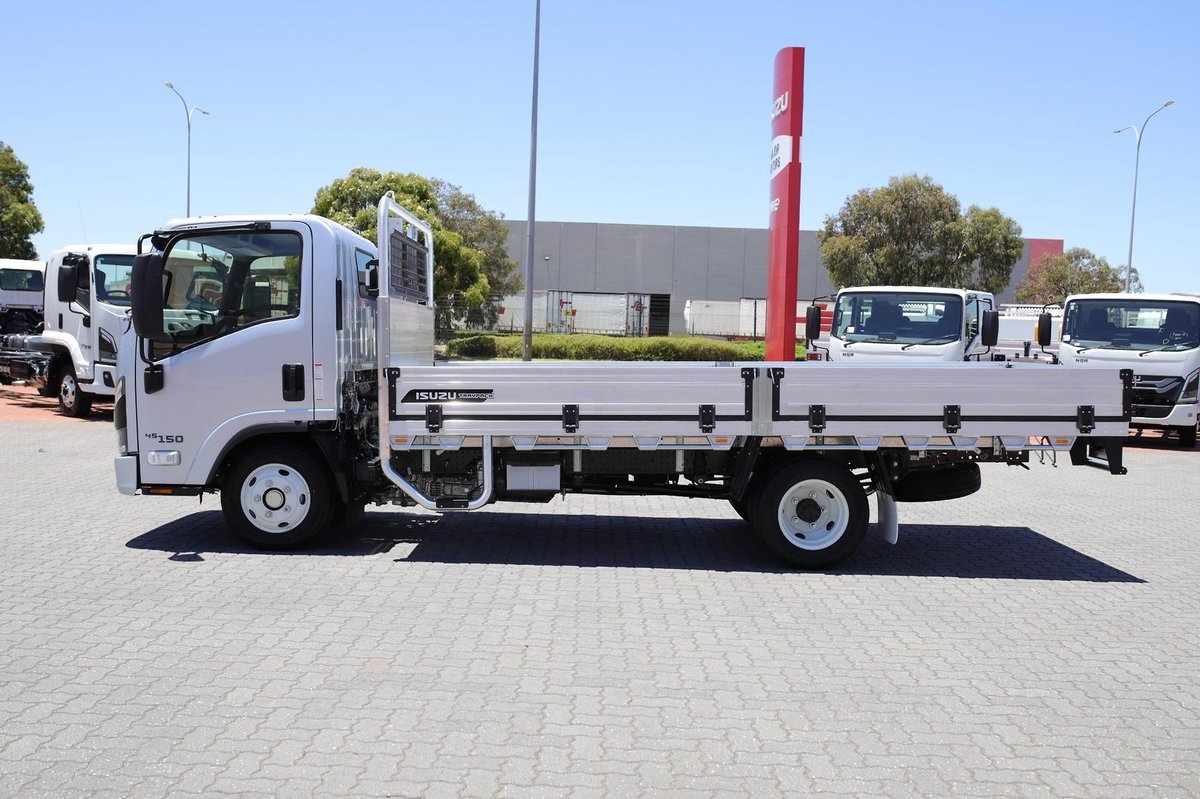 2026 Isuzu Nlr 45-150 Nlr 45-150 Dt D34 Tray image 5
