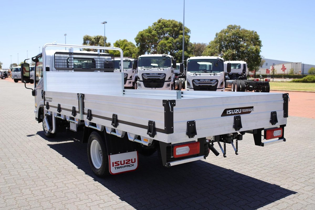 2026 Isuzu Nlr 45-150 Nlr 45-150 Dt D34 Tray image 6