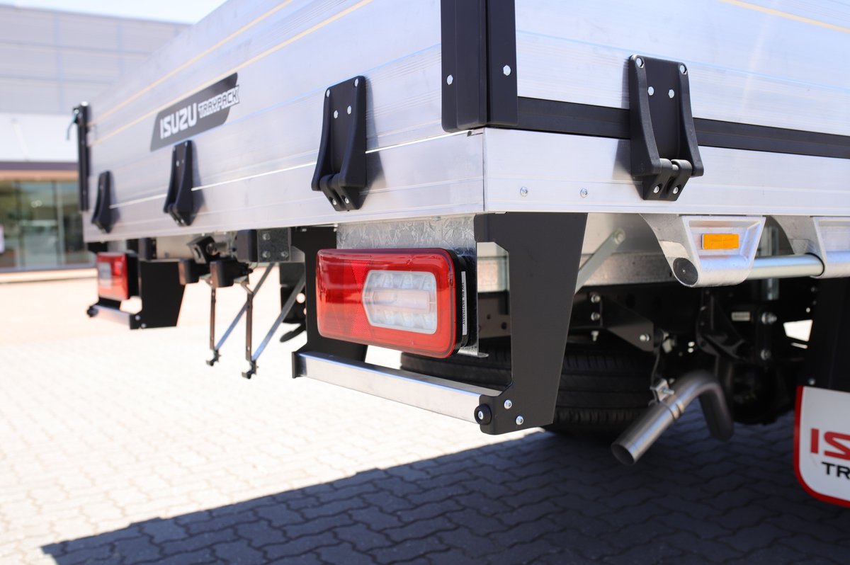 2026 Isuzu Trucks Nlr 45-150 Nlr 45-150 Dt D34 Tray image 11