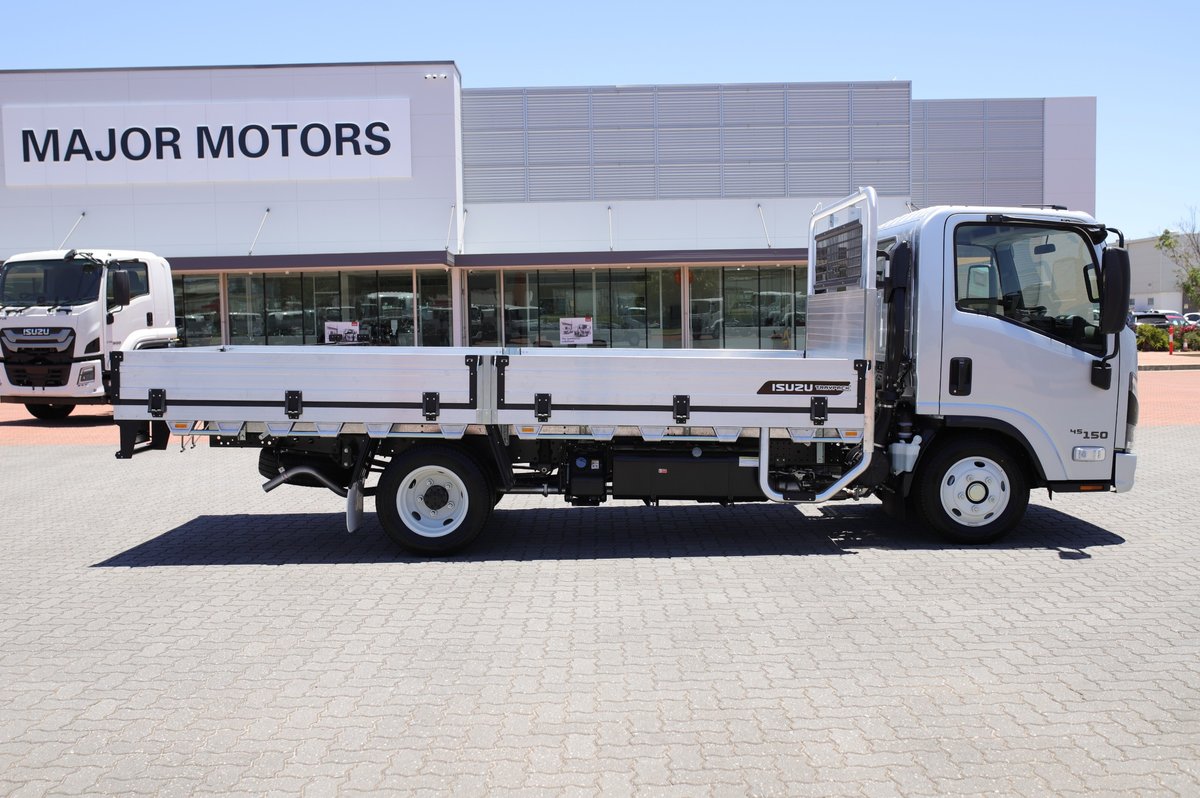 2026 Isuzu Trucks Nlr 45-150 Nlr 45-150 Dt D34 Tray image 3