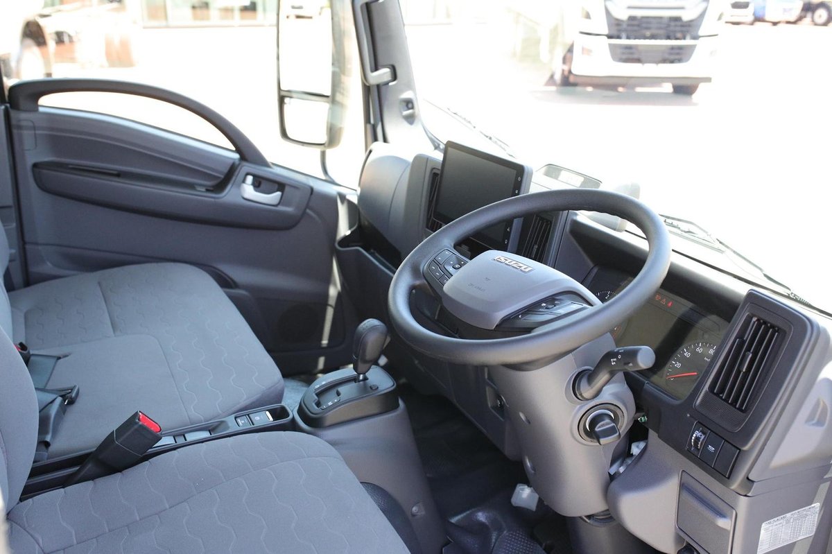 2026 Isuzu Nlr 45-150 Dt D34 Tray image 17