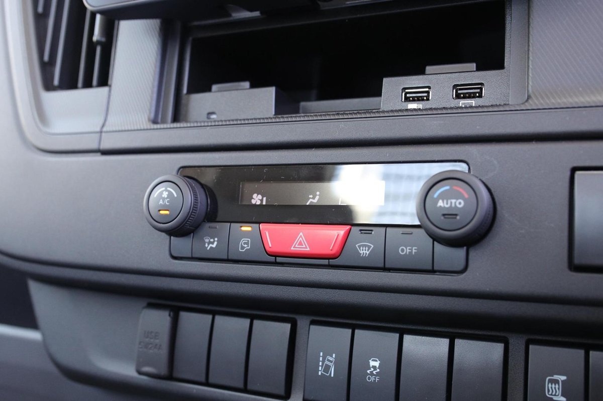 2026 Isuzu Nlr 45-150 Dt D34 Tray image 19