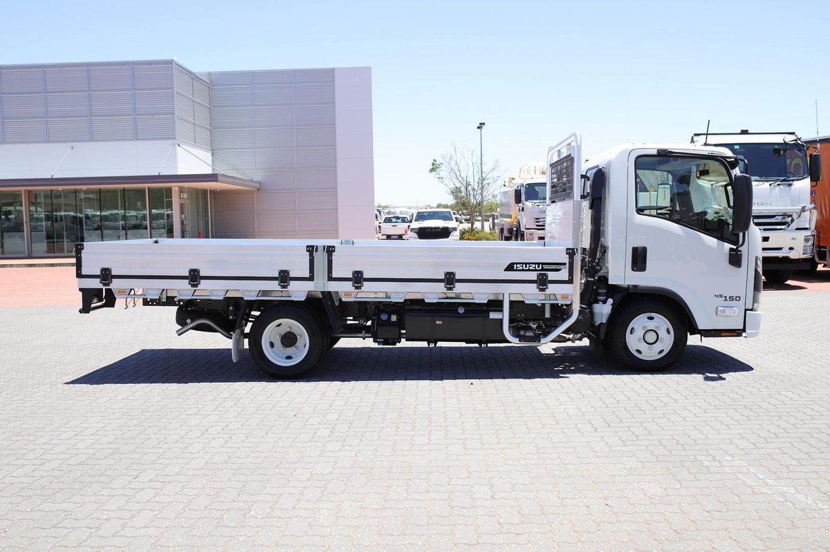 2026 Isuzu Nlr 45-150 Dt D34 Tray image 4