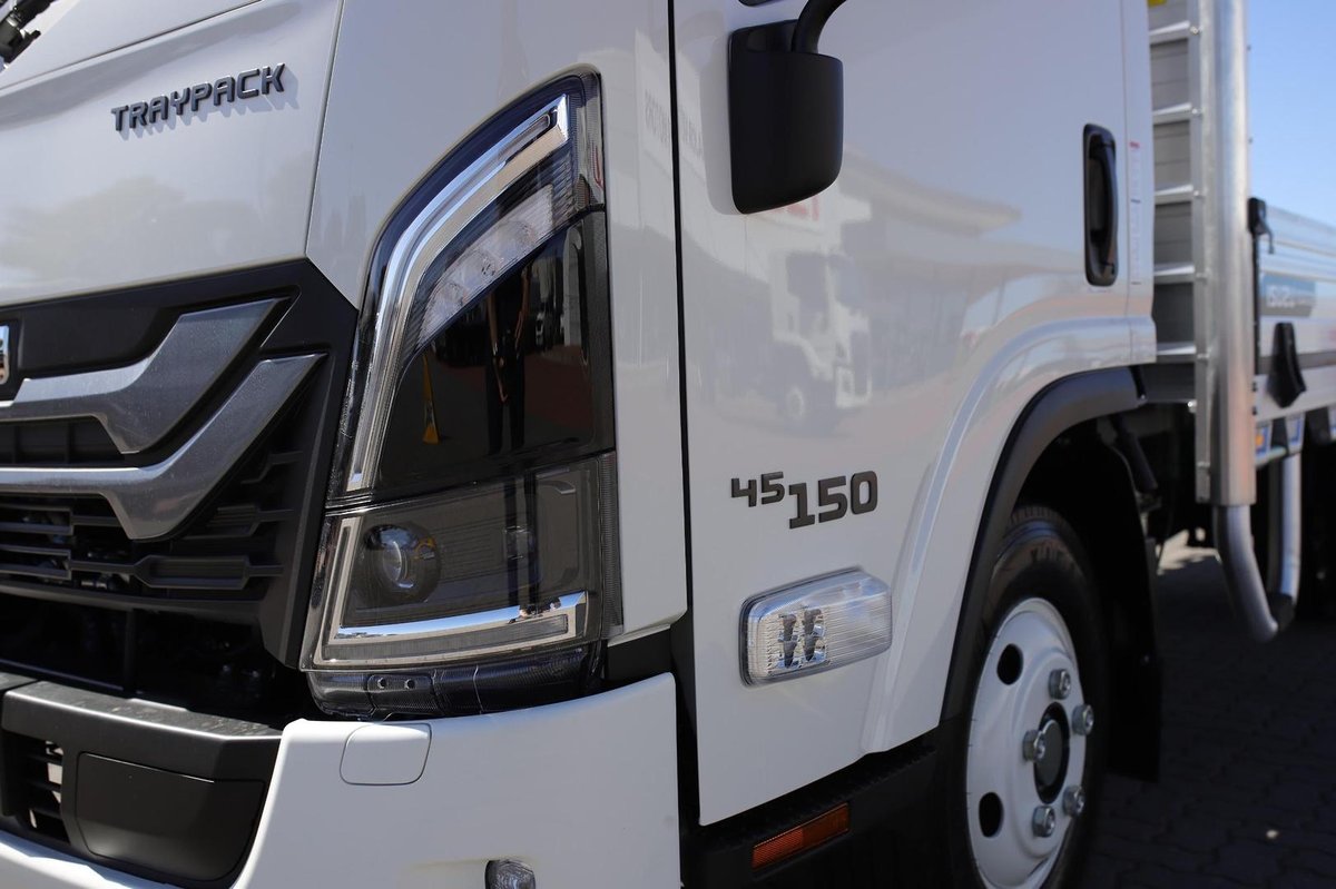 2026 Isuzu Nnr 45 150 Dt D34 Tray image 10