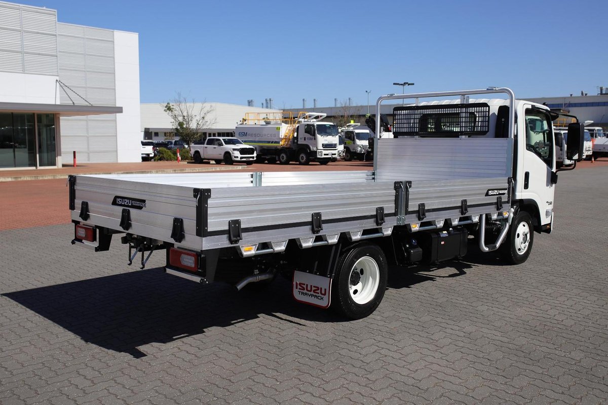 2026 Isuzu Nnr 45 150 Dt D34 Tray image 8