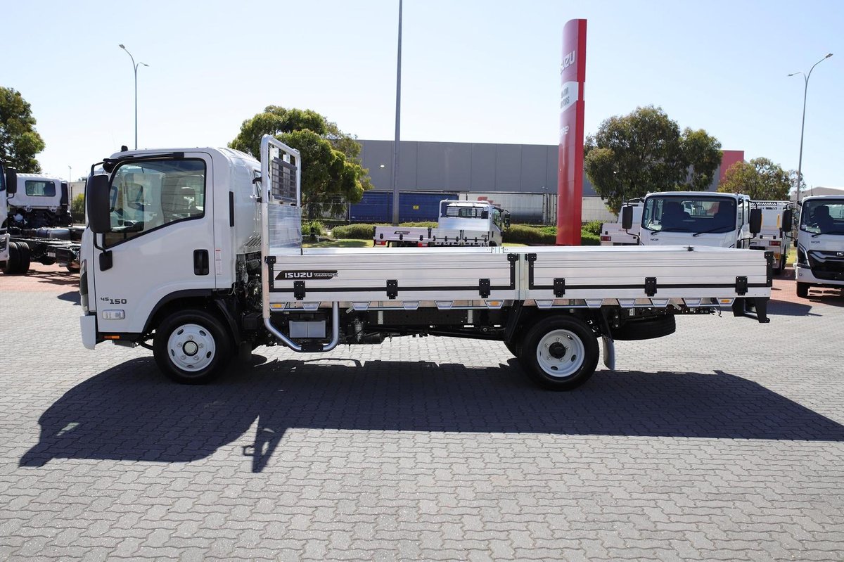 2026 Isuzu Nnr 45 150 Dt D34 Tray image 4