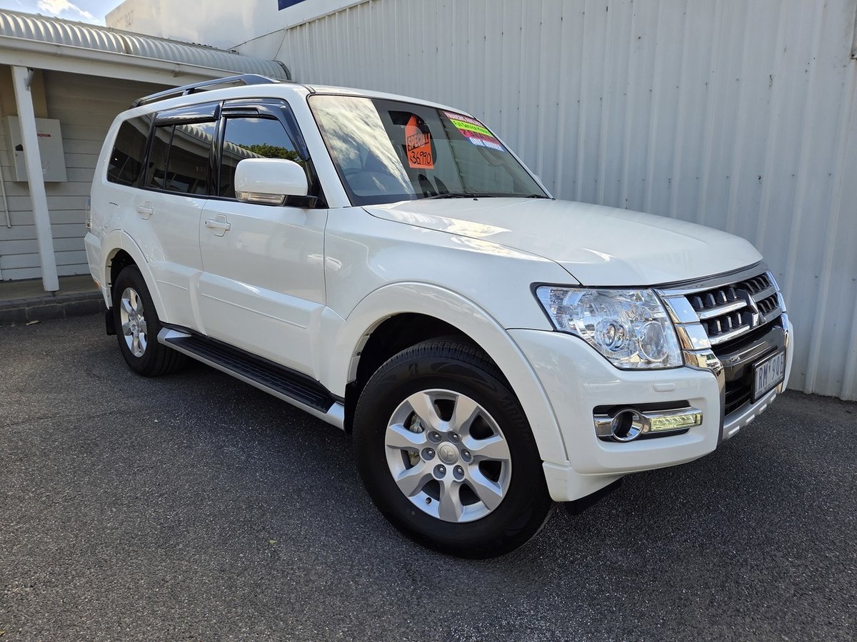 2019 Mitsubishi Pajero