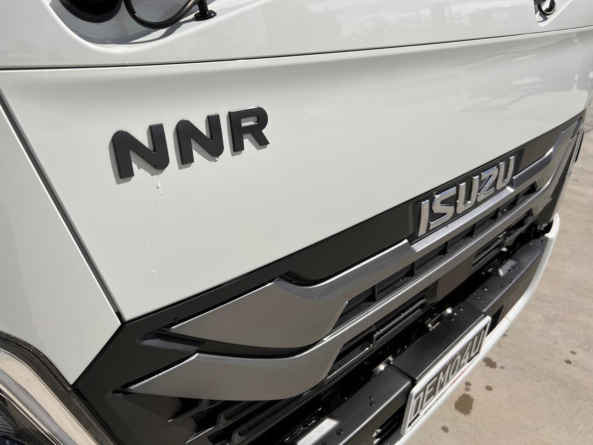 2025 Isuzu N Series NNR 45-150 DT D34 image 10