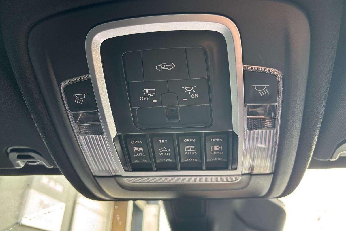 2025 RAM 1500 Limited Hurricane HO RamBox DT MY26 4X4 Dual Range image 22