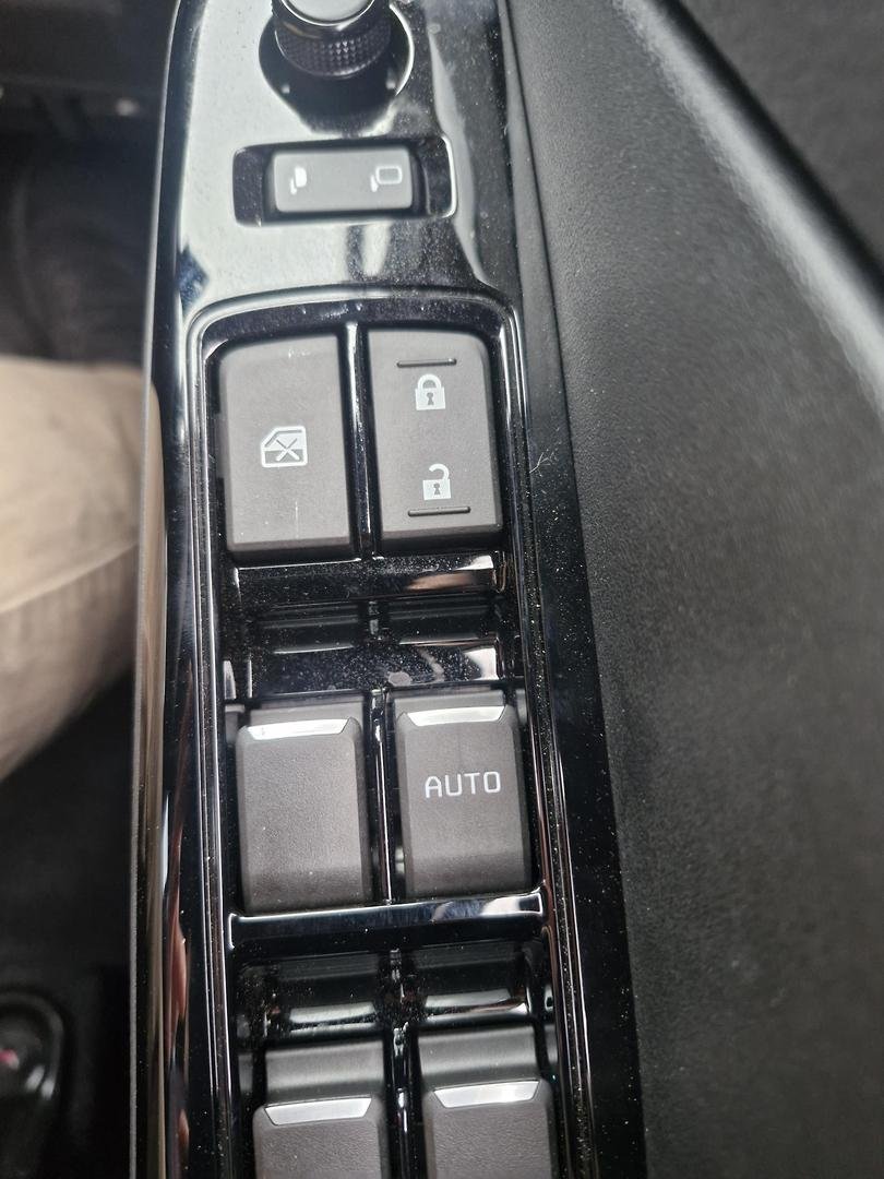 2026 Isuzu D-MAX X-TERRAIN MY25.5 4X4 Dual Range image 23