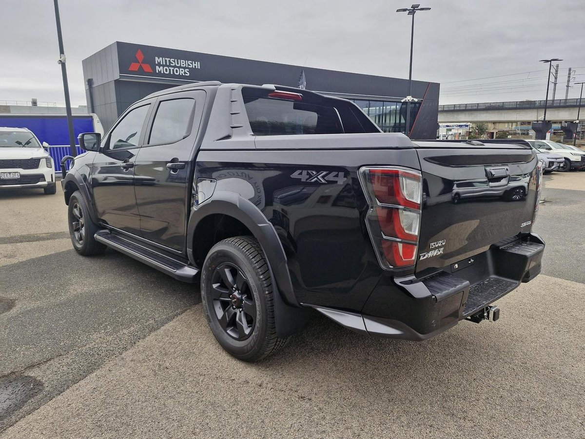 2026 Isuzu D-MAX X-TERRAIN MY25.5 4X4 Dual Range image 9