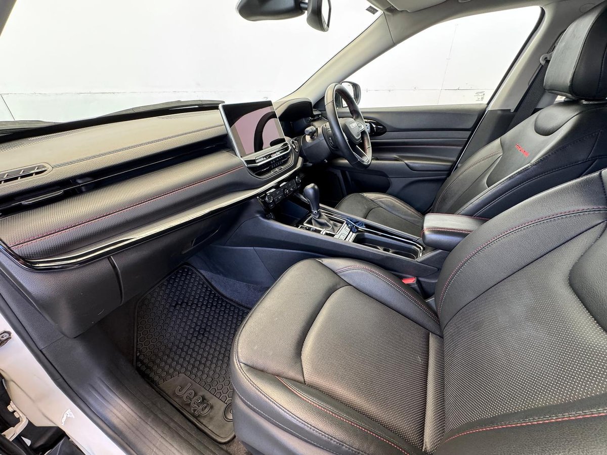 2022 Jeep Compass Trailhawk M6 MY23 4X4 Dual Range image 12