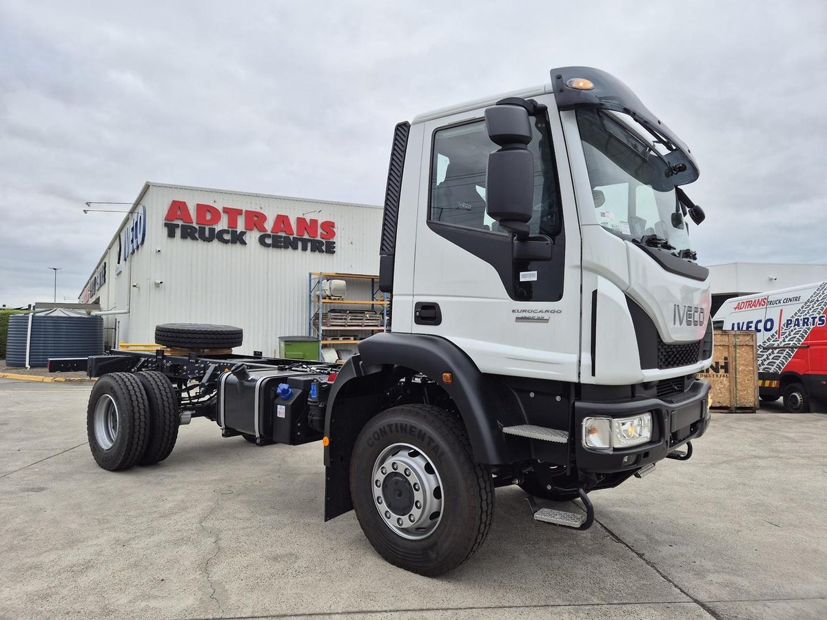 2026 Iveco Eurocargo ML150E32W image 4