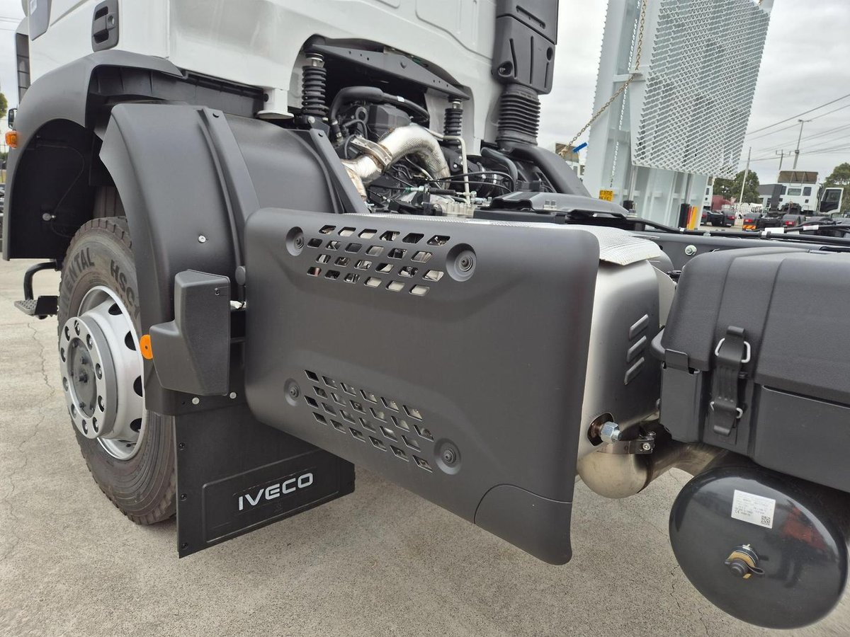 2026 Iveco Eurocargo ML150E32W image 23