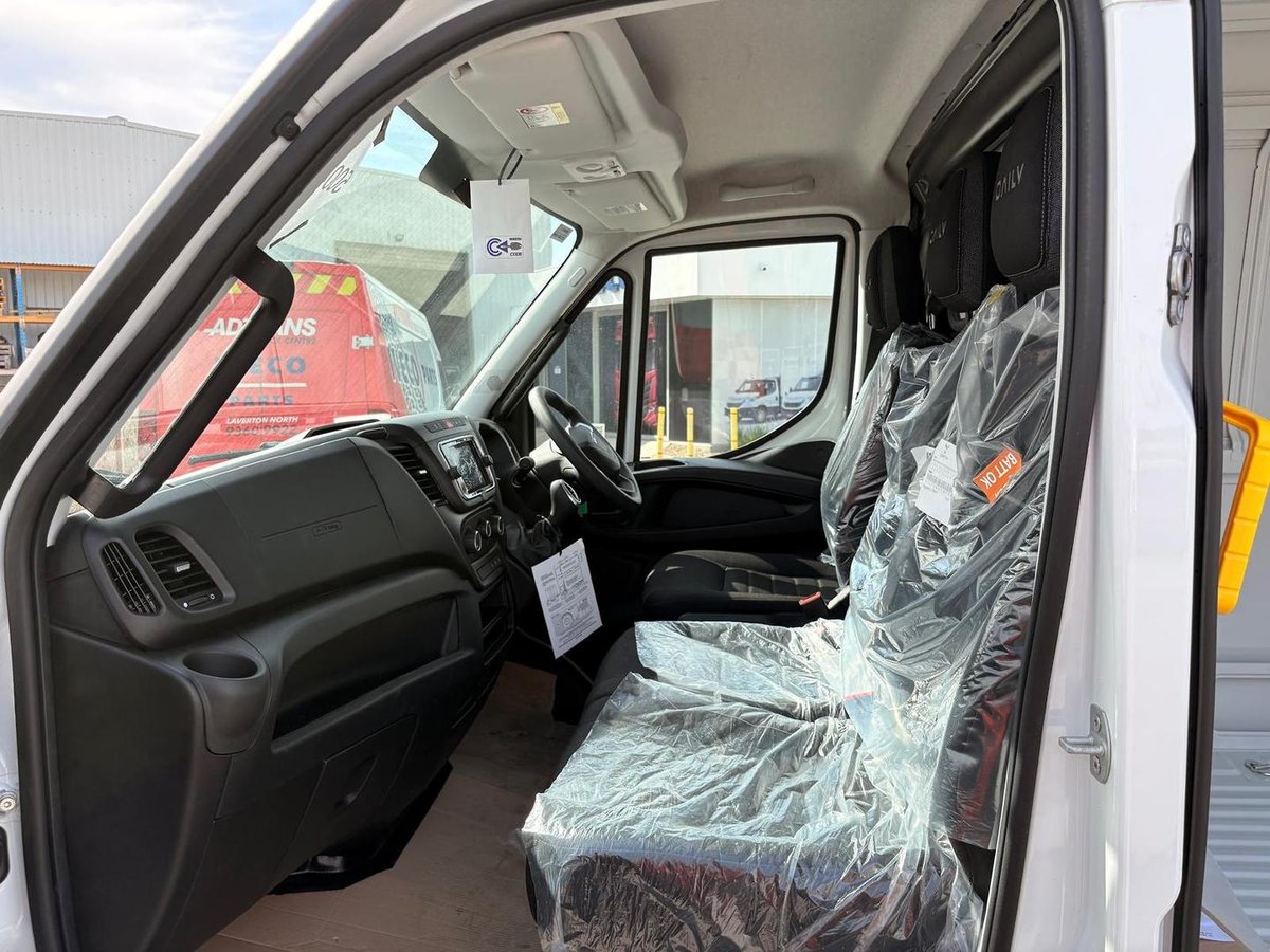 2025 Iveco Daily 35S14V image 13