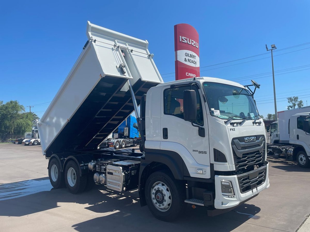 2025 Isuzu Fxz 260-355 At R45 Custom Tipper image 9