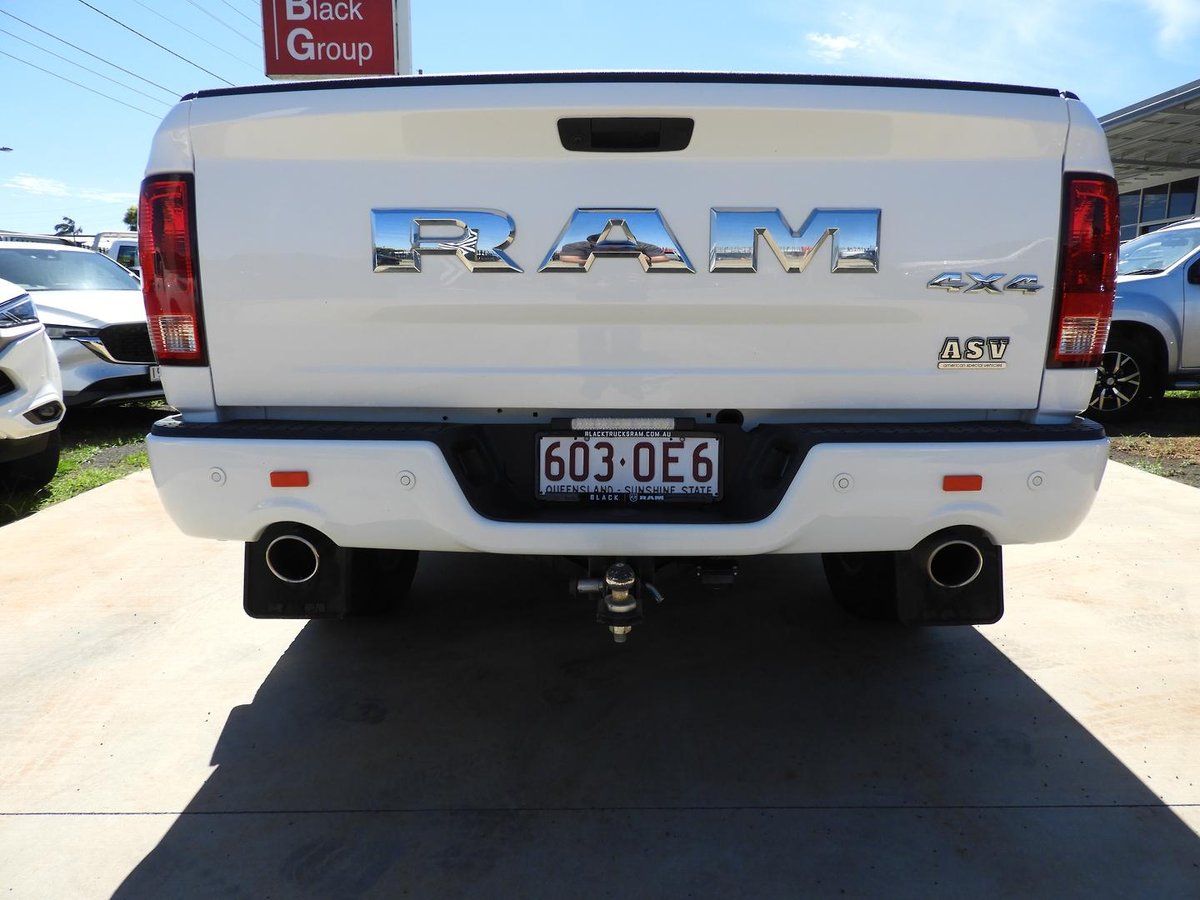 2022 RAM 1500 Express DS MY22 4X4 Dual Range image 5