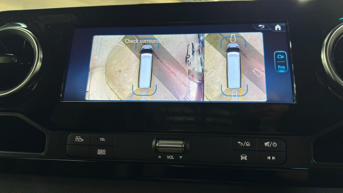 2025 Mercedes-Benz Sprinter image 25