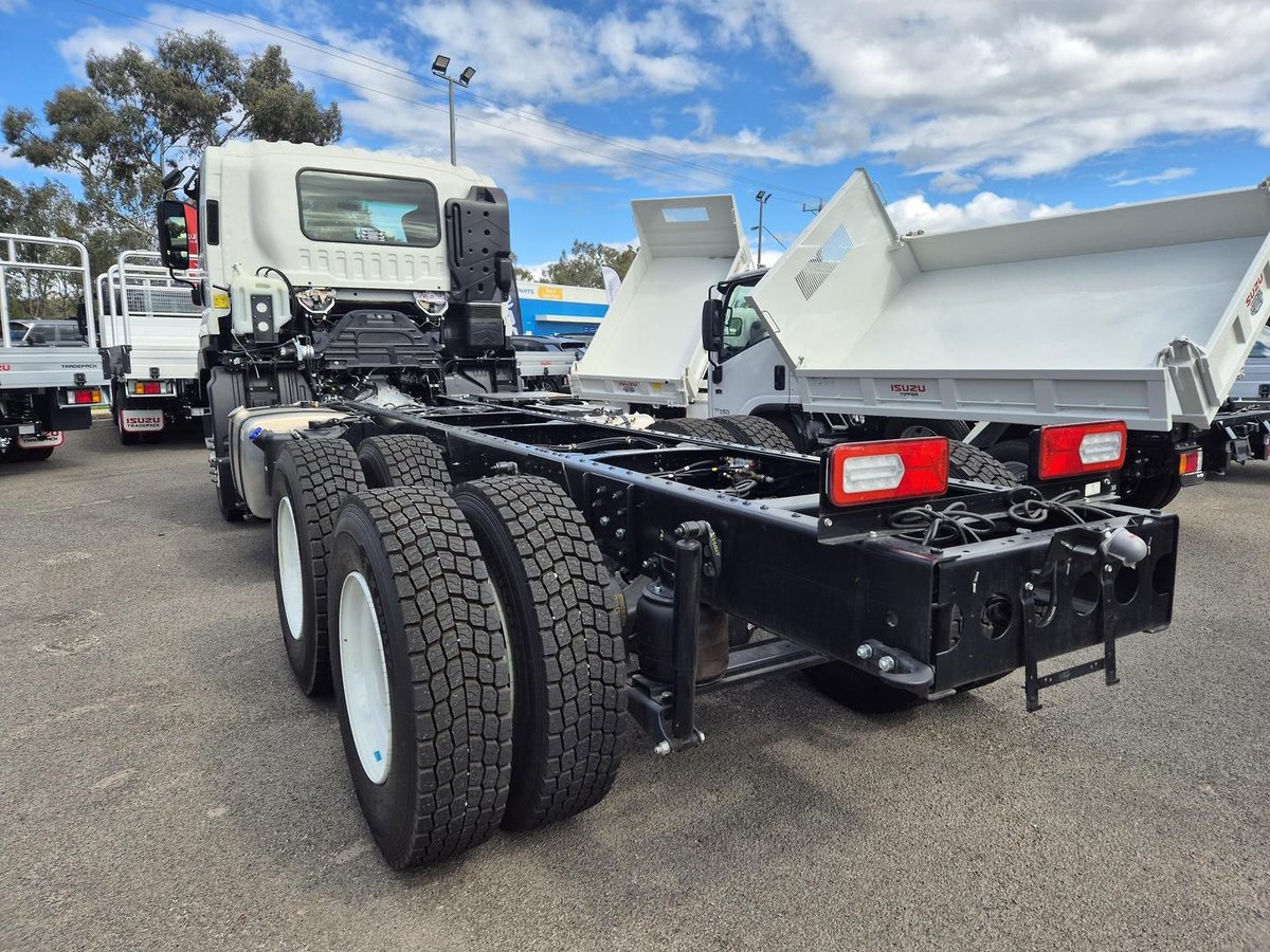 2026 Isuzu Fxy 260-355 At R45 image 5