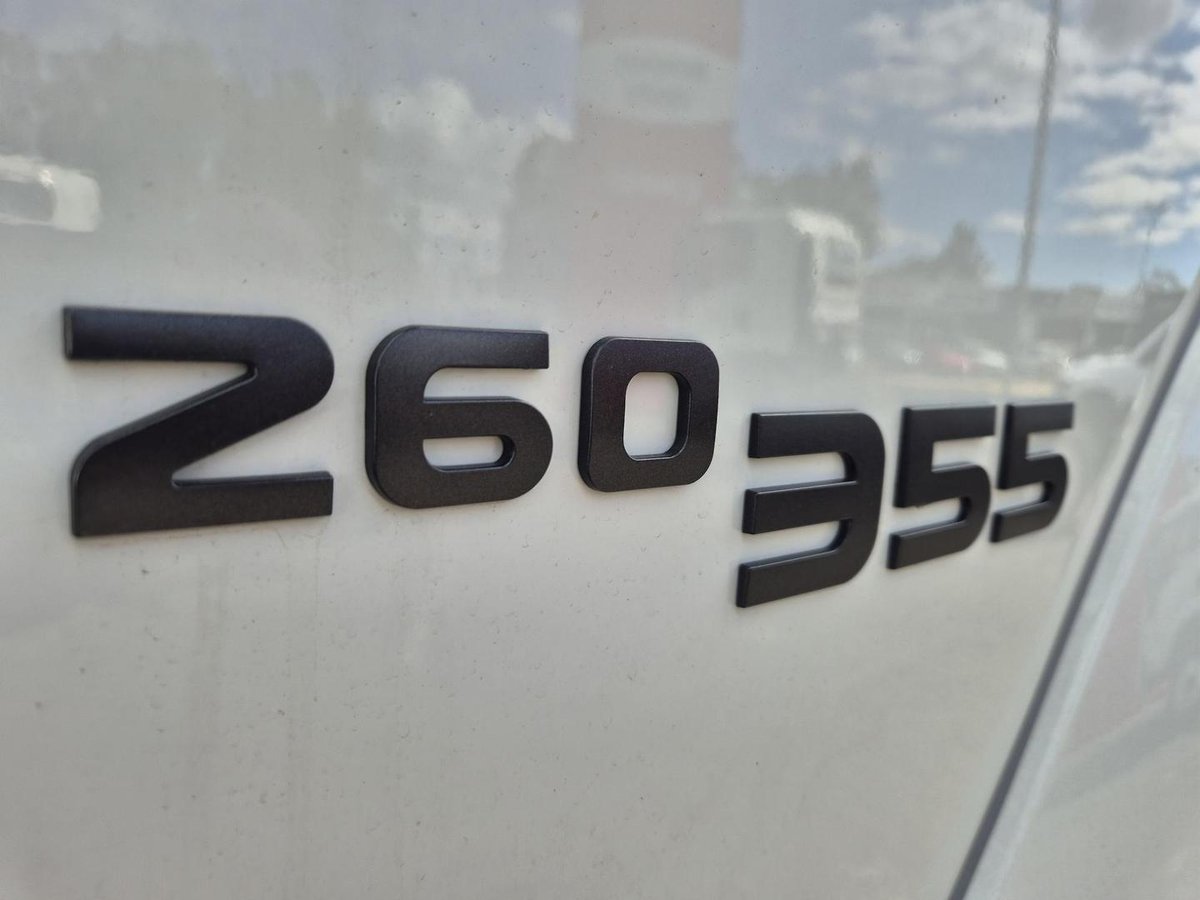 2026 Isuzu Fxy 260-355 At R45 image 10