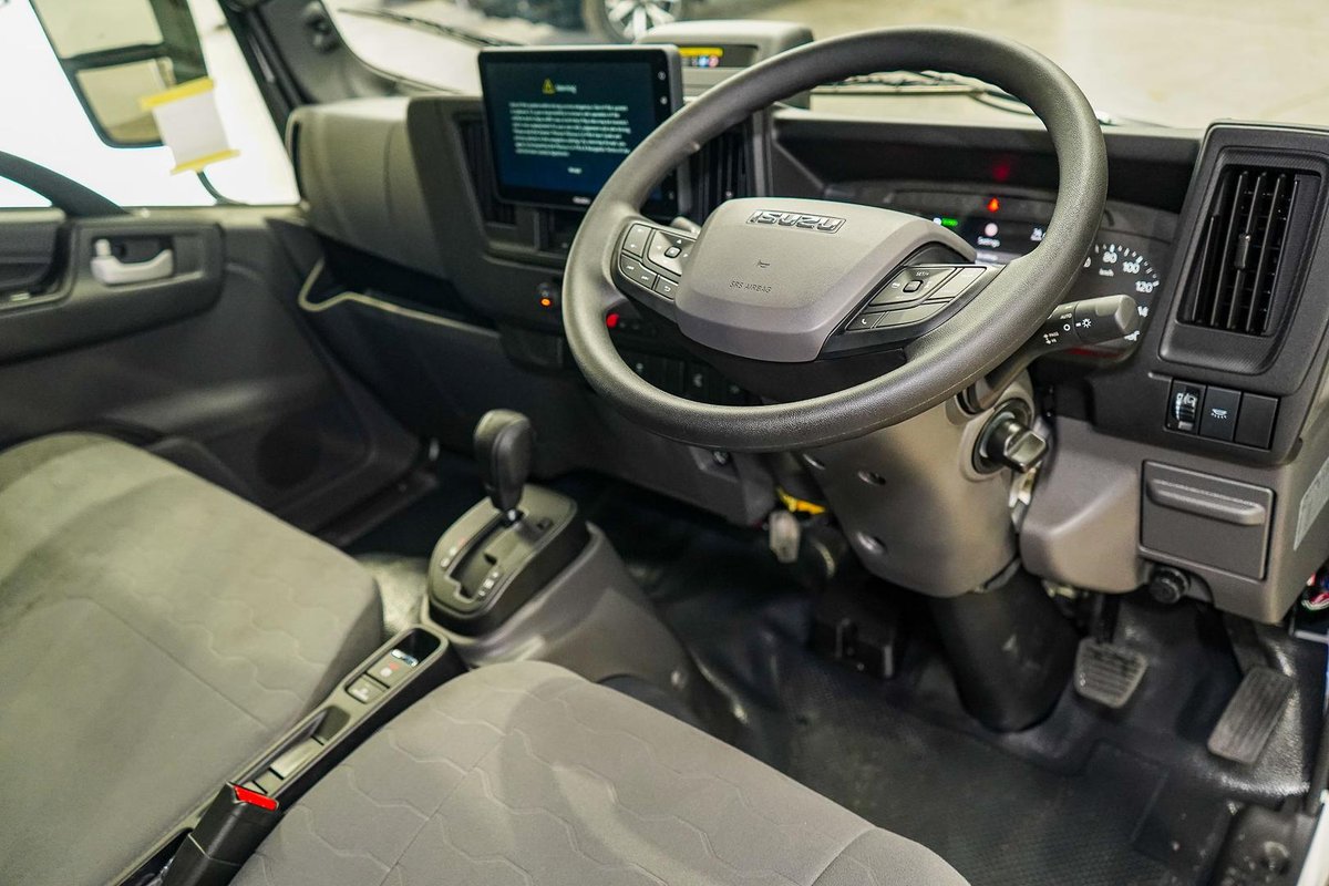 2026 Isuzu N Series NLR 45-150 MT D34 Traypack image 7