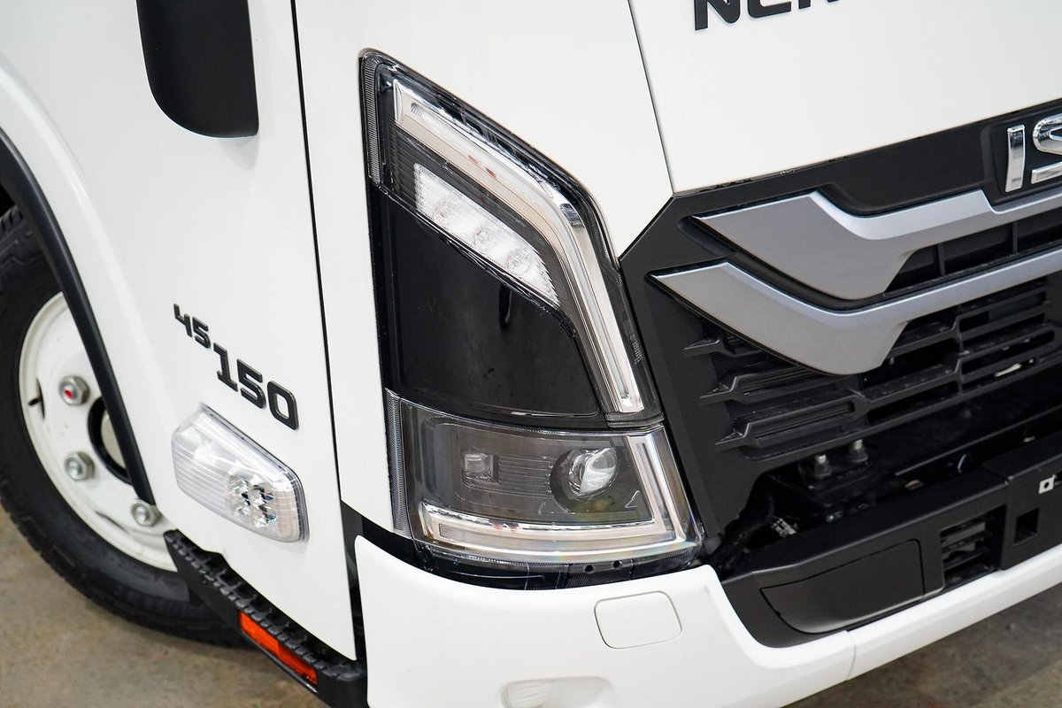 2026 Isuzu N Series NLR 45-150 MT D34 Traypack image 18