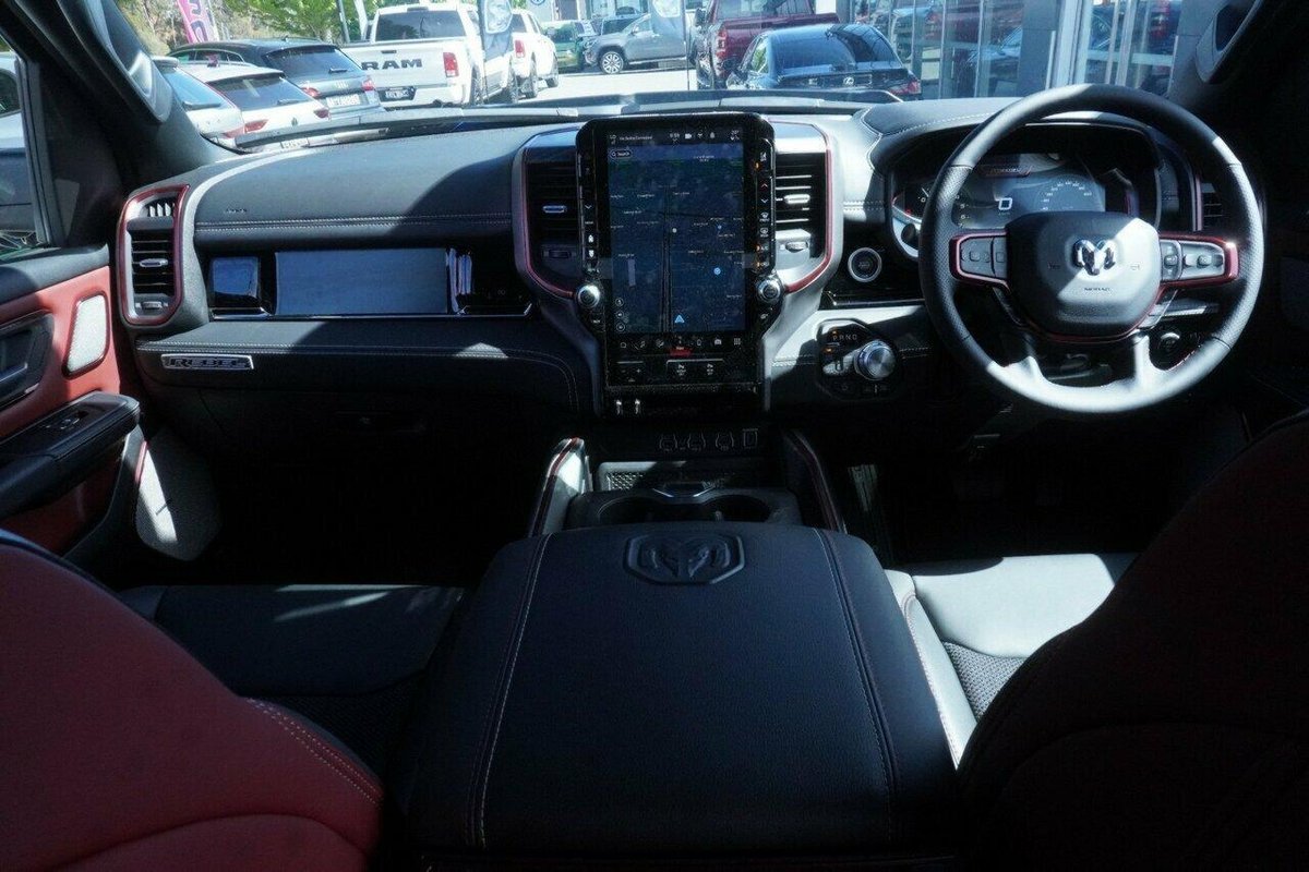 2025 RAM 1500 Rebel Hurricane SO DT MY25 4X4 Dual Range image 10