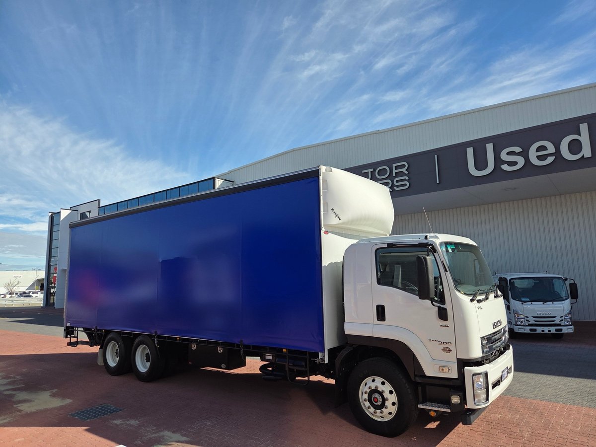 2021 Isuzu Trucks Fvl 240-300 Auto 14 Pallet Tautliner/lift image 23