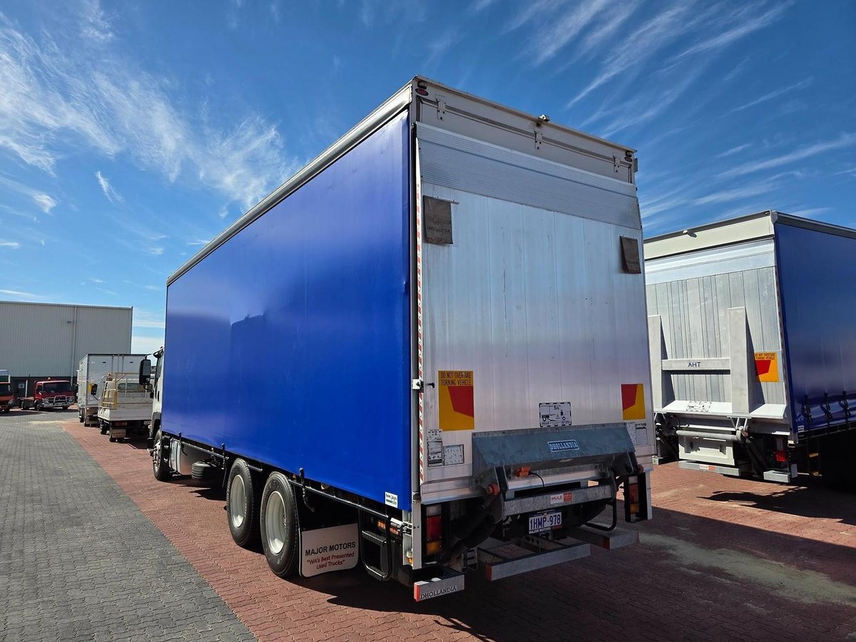 2021 Isuzu Fvl 240-300 Auto 14 Pallet Tautliner/Lift image 13