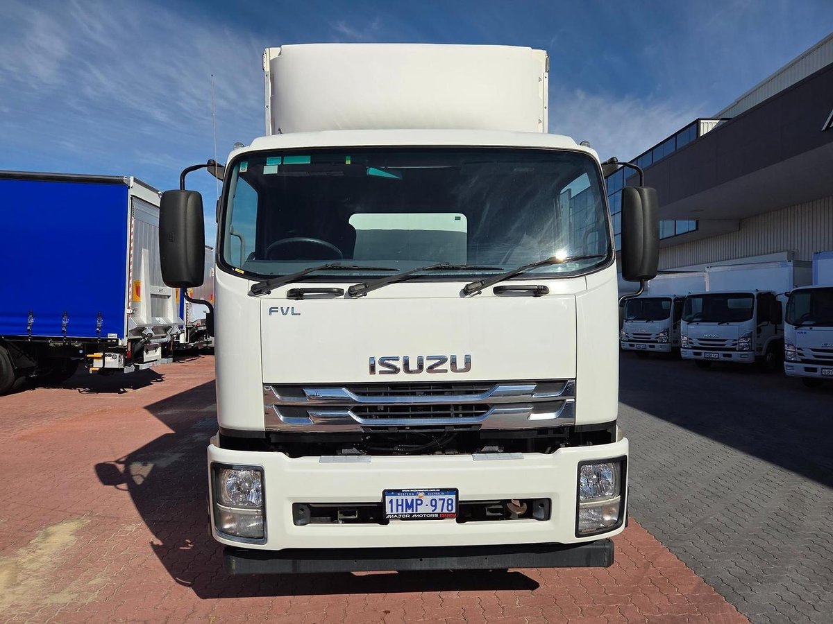 2021 Isuzu Fvl 240-300 Auto 14 Pallet Tautliner/Lift image 19