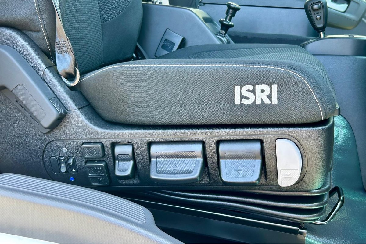 2025 Isuzu F Series FRR 110-240 AM C52 image 19