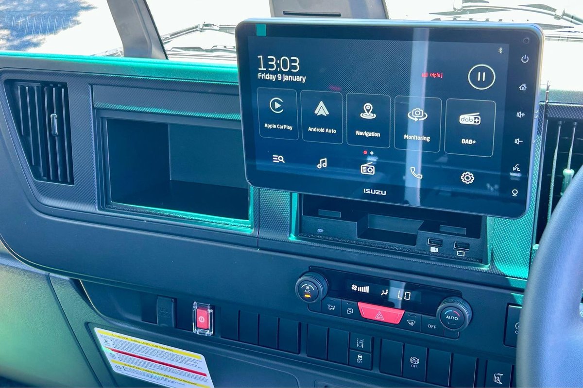 2025 Isuzu F Series FRR 110-240 AM C52 image 22