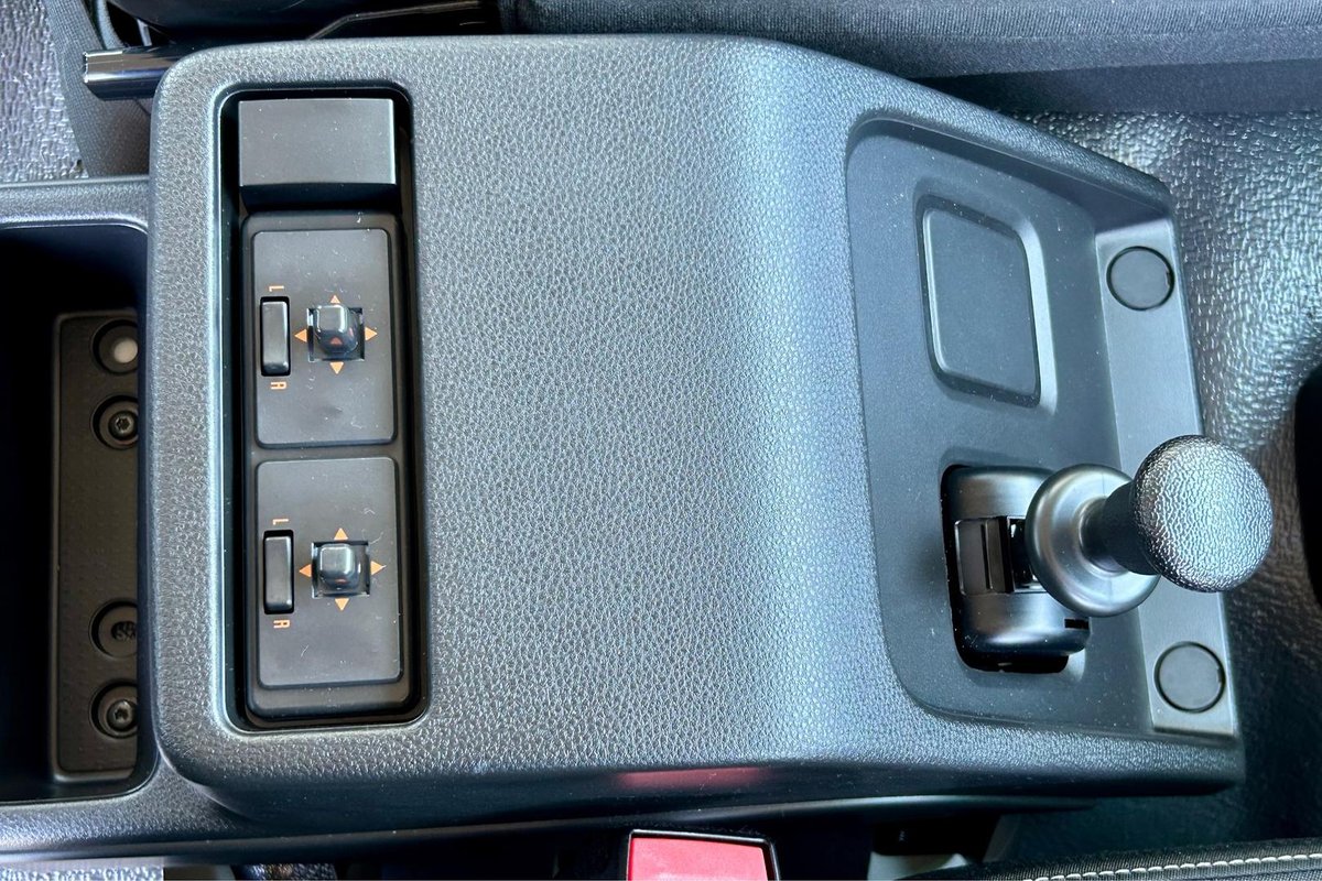 2025 Isuzu F Series FRR 110-240 AM C52 image 26