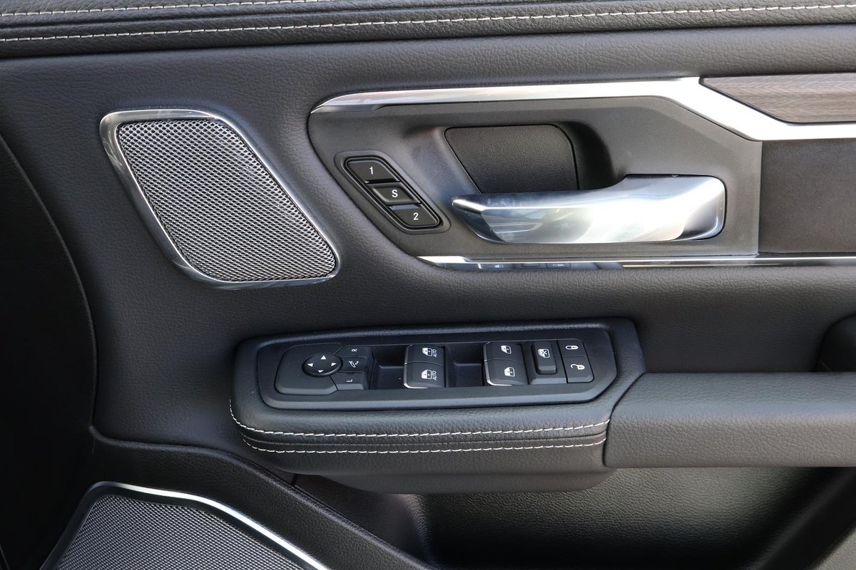 2025 RAM 1500 Laramie Sport Hurricane SO RamBox DT MY25 4X4 Dual Range image 24