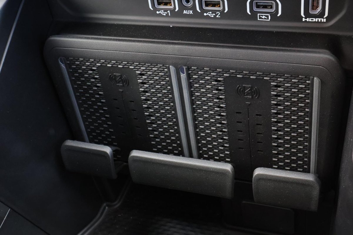 2025 RAM 1500 Laramie Sport Hurricane SO RamBox DT MY25 4X4 Dual Range image 23