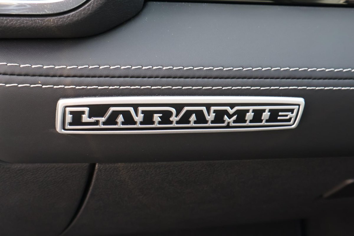 2025 RAM 1500 Laramie Sport Hurricane SO RamBox DT MY25 4X4 Dual Range image 31