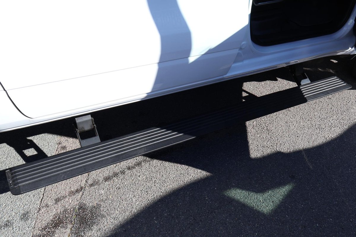 2025 RAM 1500 Laramie Sport Hurricane SO RamBox DT MY25 4X4 Dual Range image 44