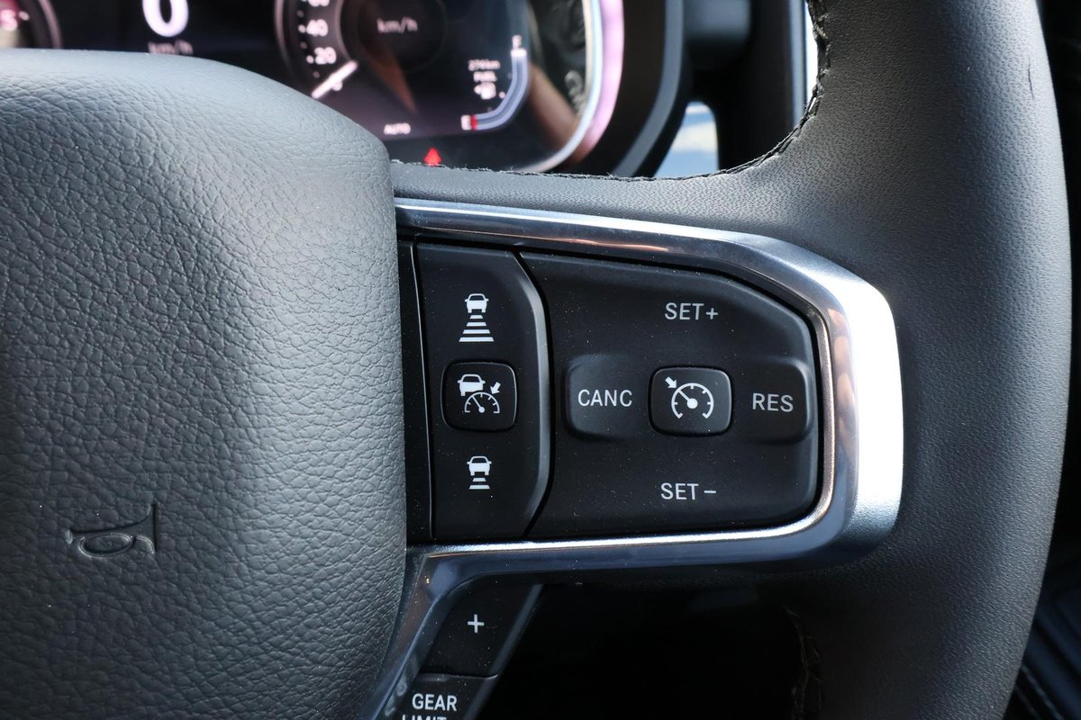 2025 RAM 1500 image 14