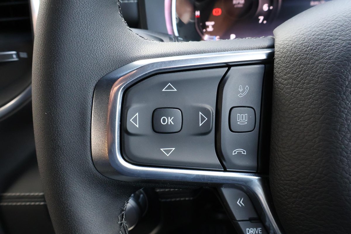2025 RAM 1500 image 12
