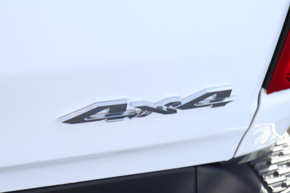 2025 RAM 1500 image 42