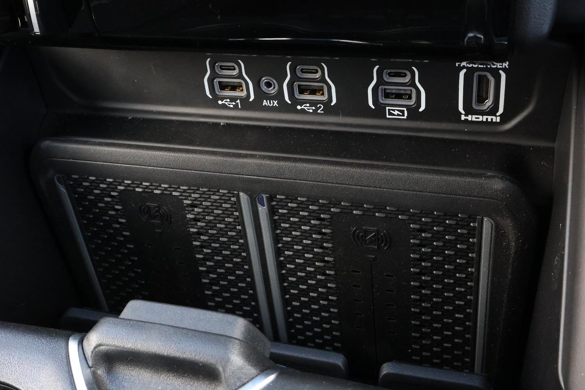 2025 RAM 1500 image 23