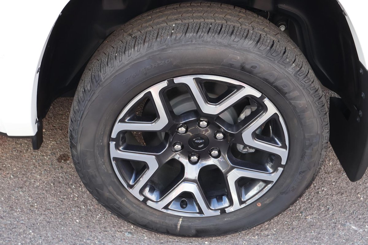 2025 RAM 1500 image 34