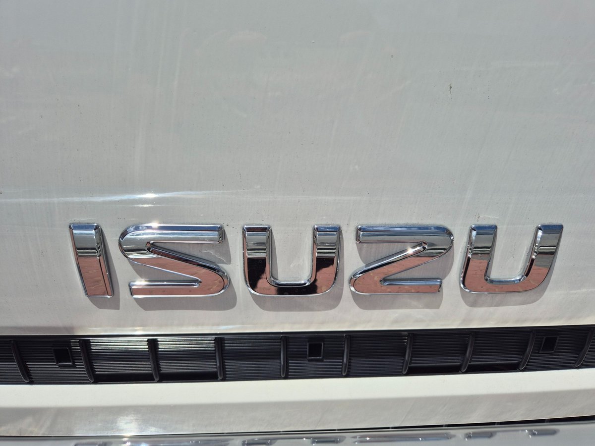 2020 Isuzu Trucks Nps75-155 Amt 4x4 Coach 18 Seat Bus image 18