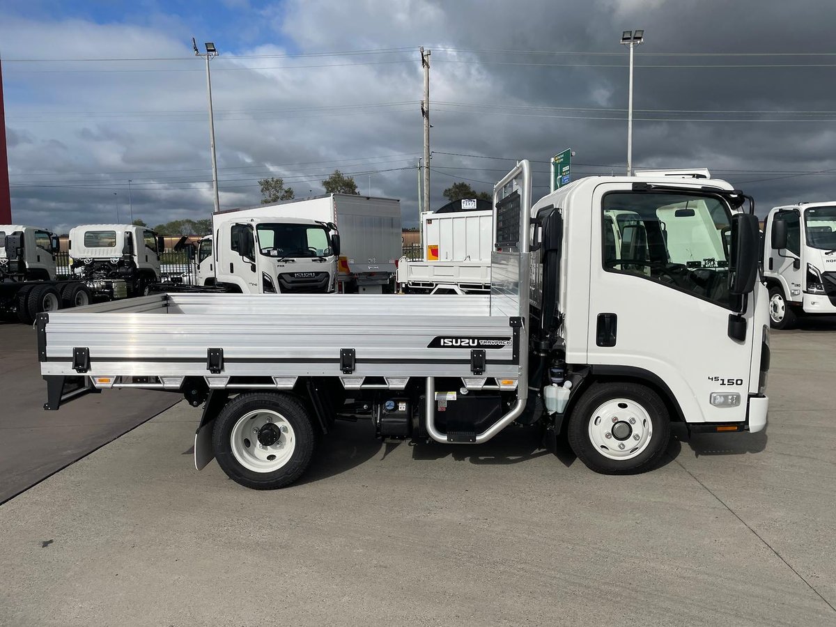2025 Isuzu Nlr 45-150 Dt D25 Traypack TRAYPACK image 10